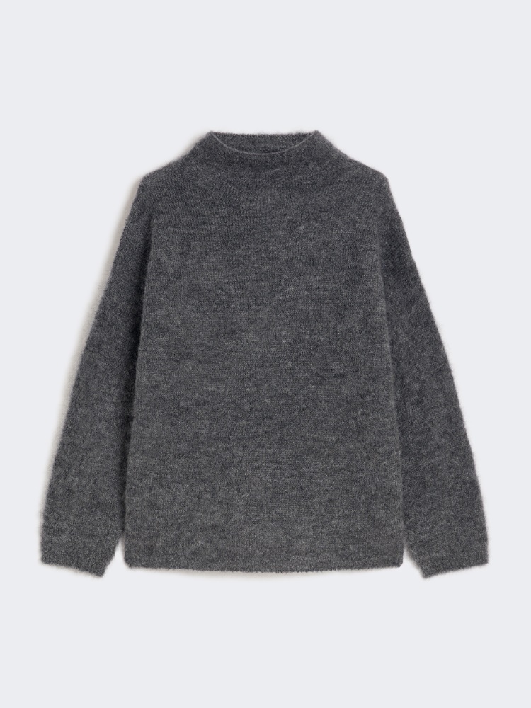 - Max Mara