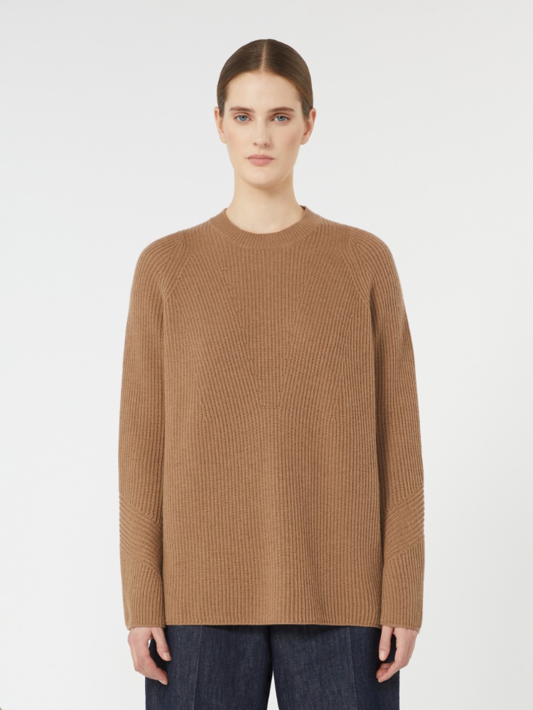 - Max Mara