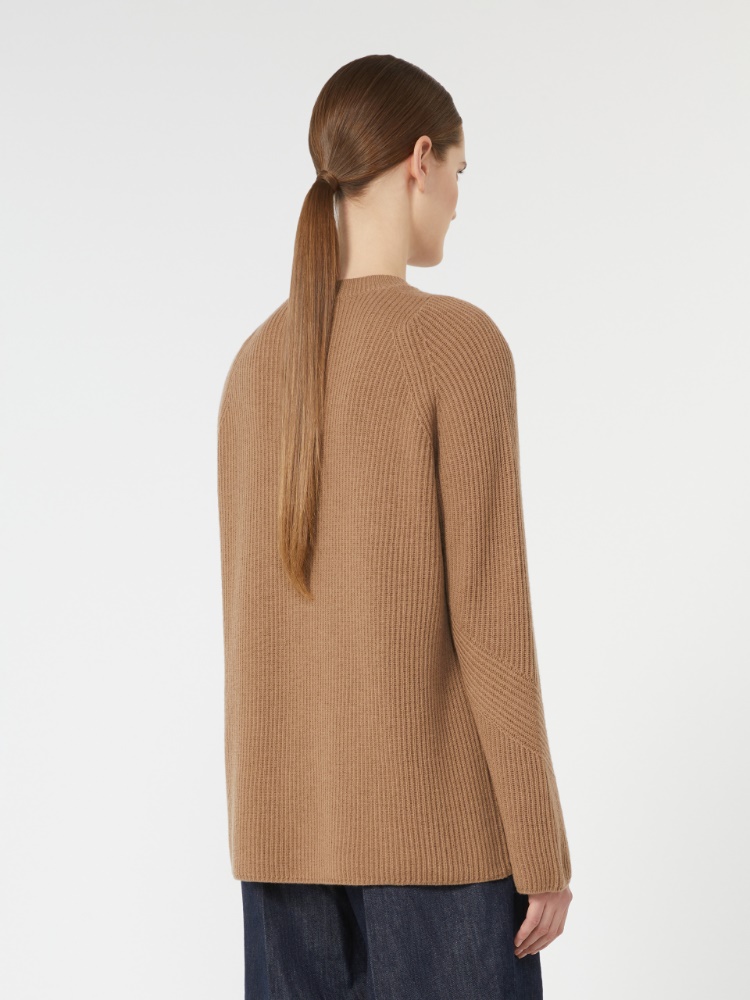 - Max Mara