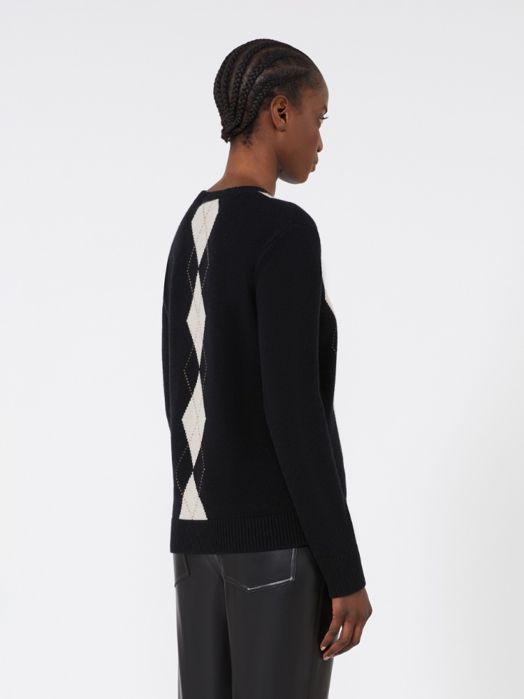  - Max Mara