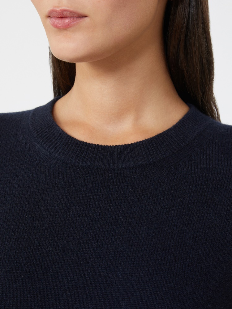  - Max Mara