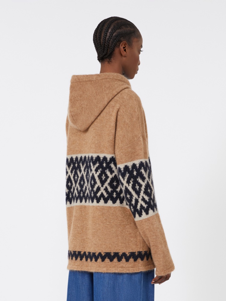  - Max Mara