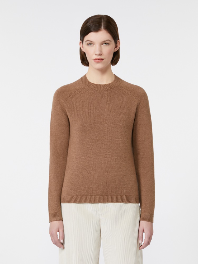 - Max Mara