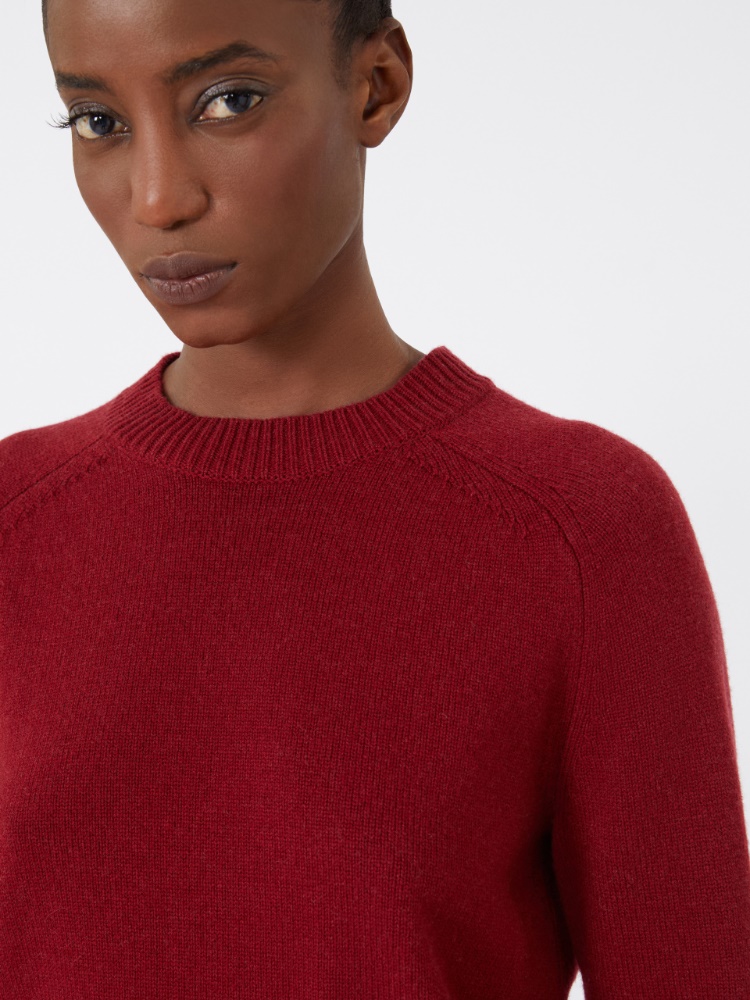 - Max Mara