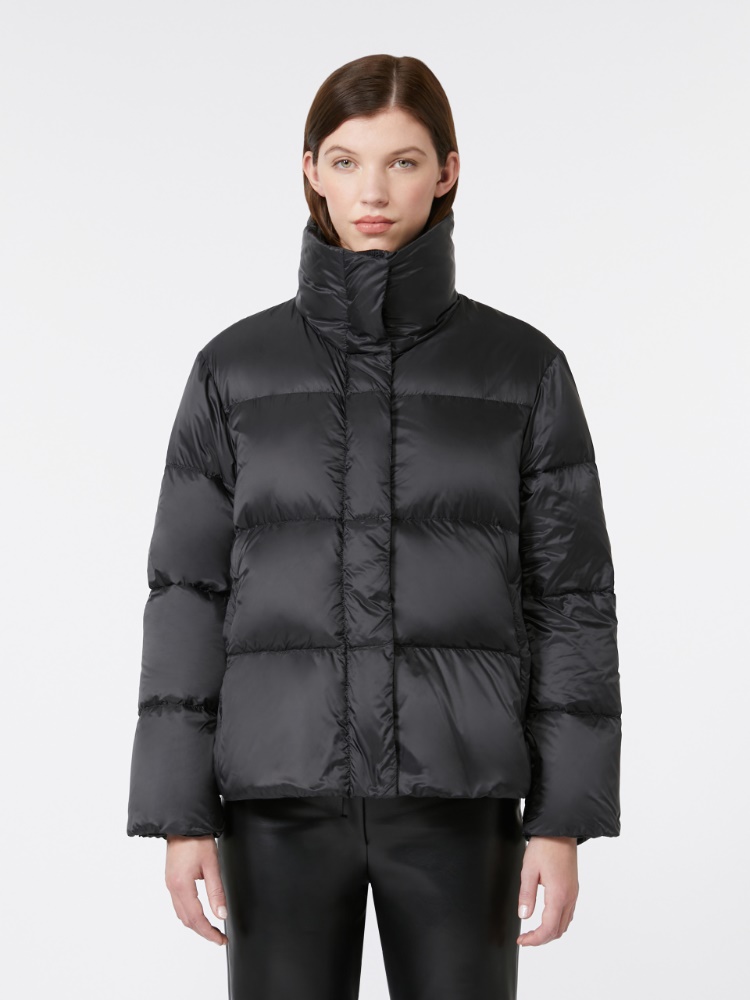  - Max Mara