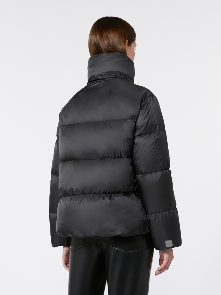  - Max Mara
