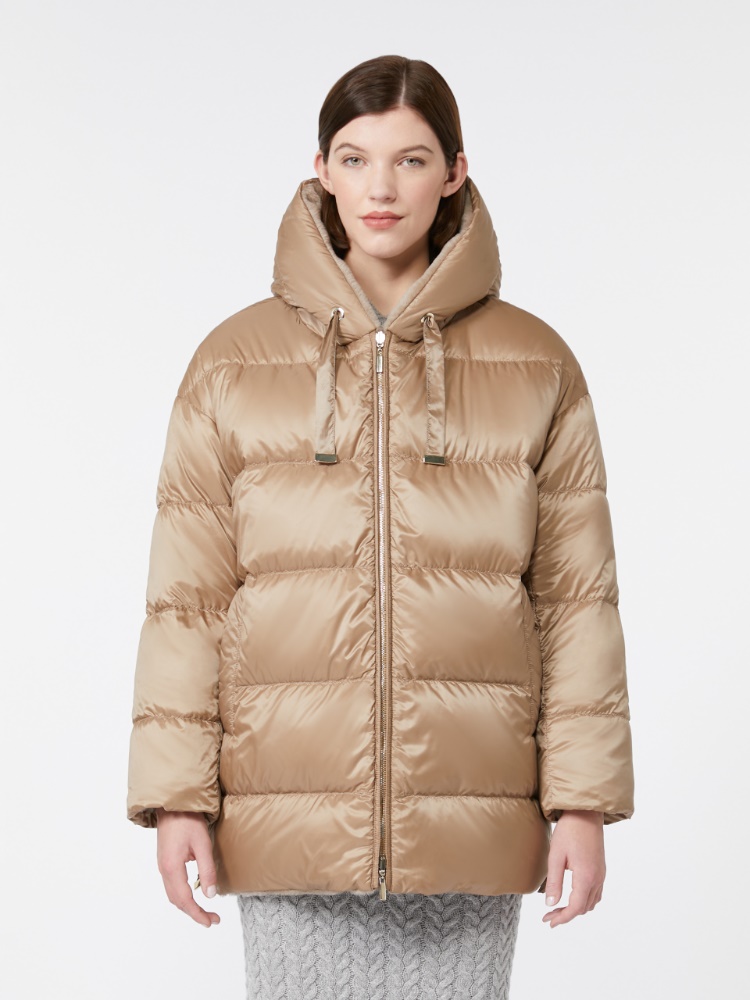  - Max Mara