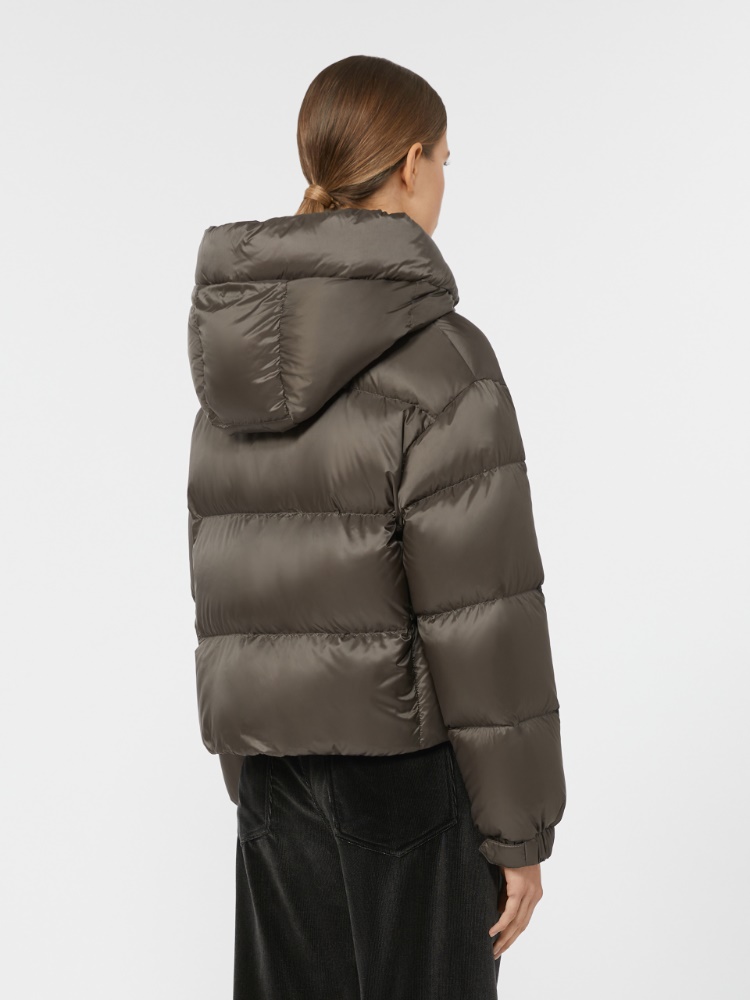  - Max Mara