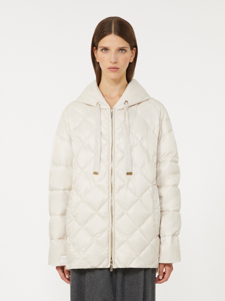 - Max Mara
