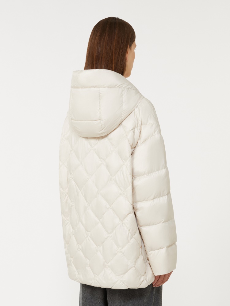 - Max Mara
