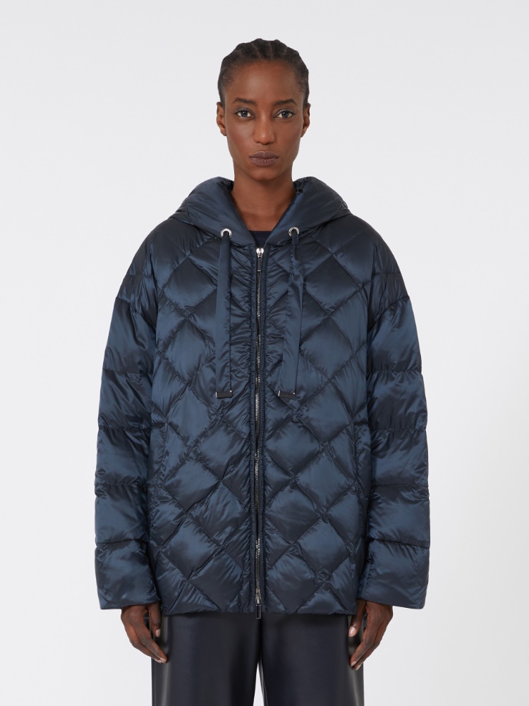  - Max Mara
