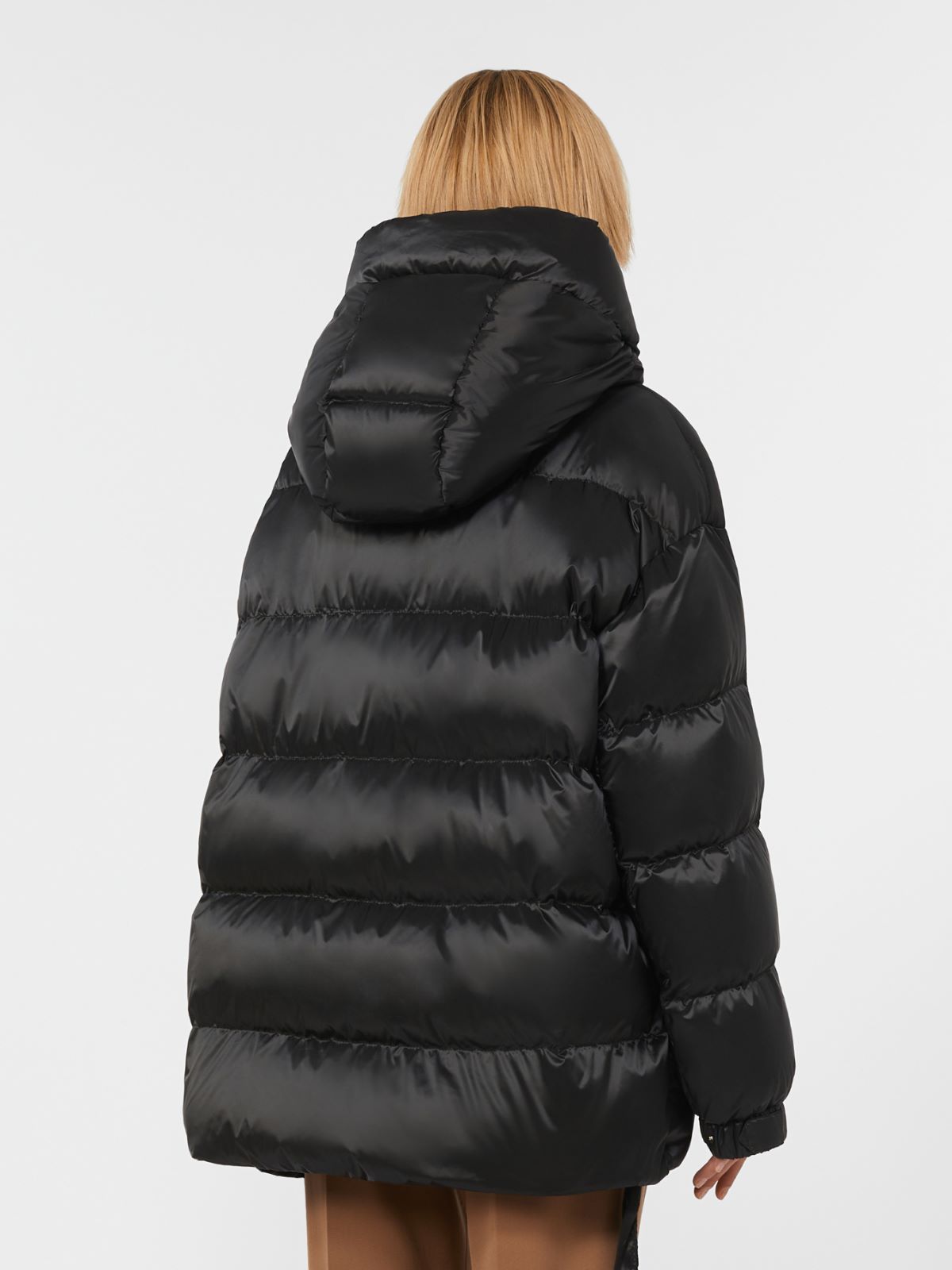 Down jacket in water-repellent taffeta - BLACK - Max Mara - 3