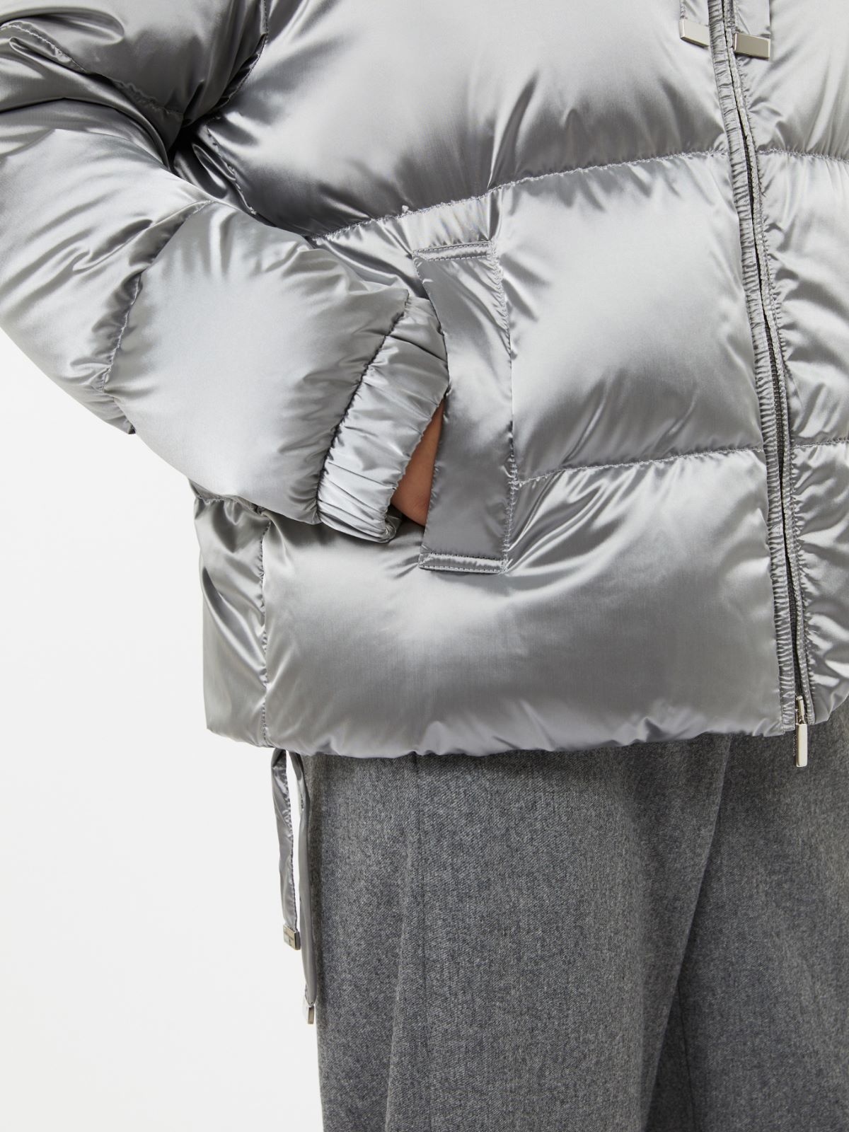 Daunenjacke aus wasserabweisendem Funktionssatin - MITTELGRAU - Max Mara - 5