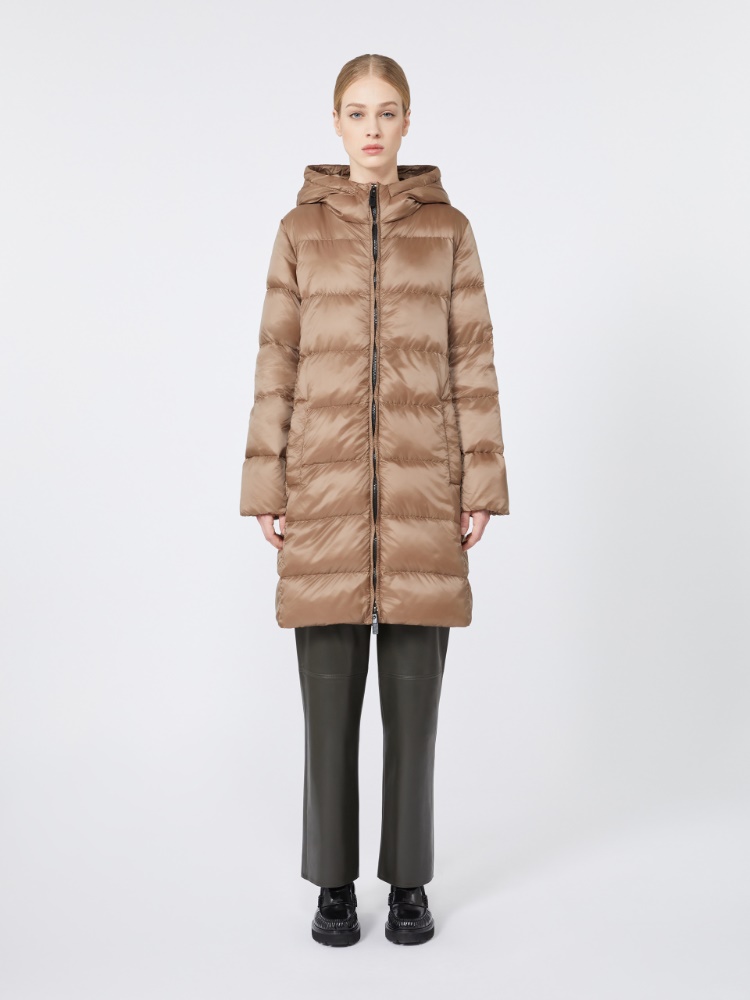  - Max Mara