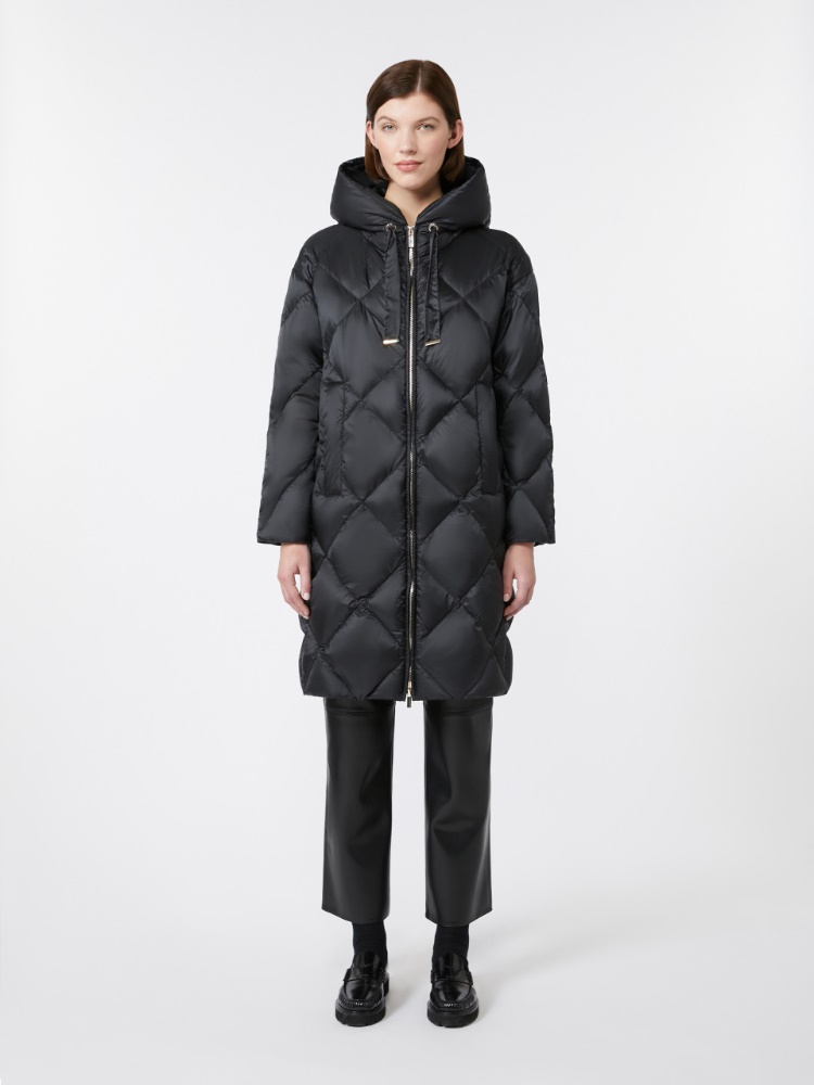  - Max Mara