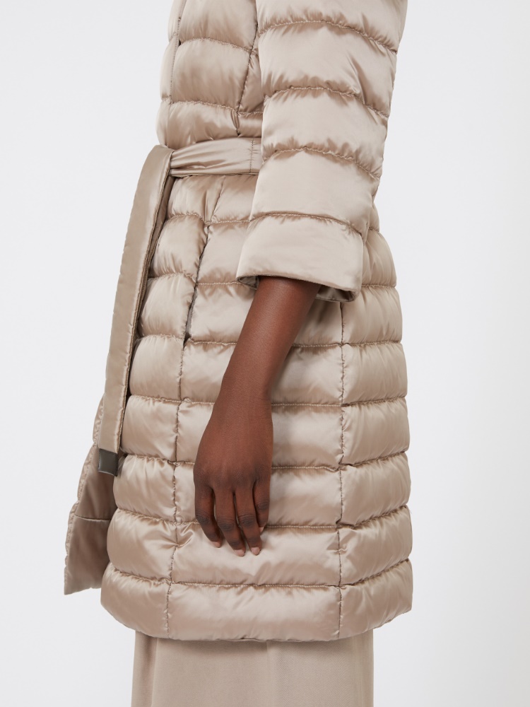  - Max Mara