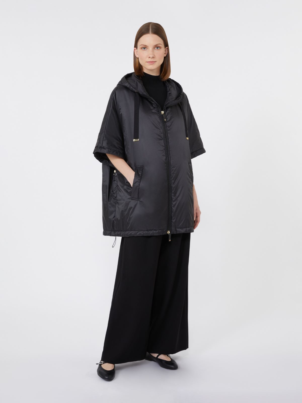 Padded cape with water-repellent hood - BLACK - Max Mara