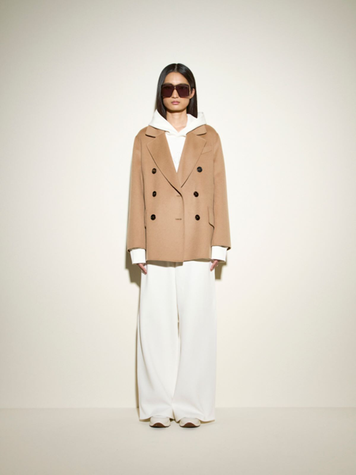 ［良品］S Max Mara ビジュー フード付き ナイロンコート ネイビー 良品］S Max Mara ビジュー フード付き ナイロンコート ネイビー