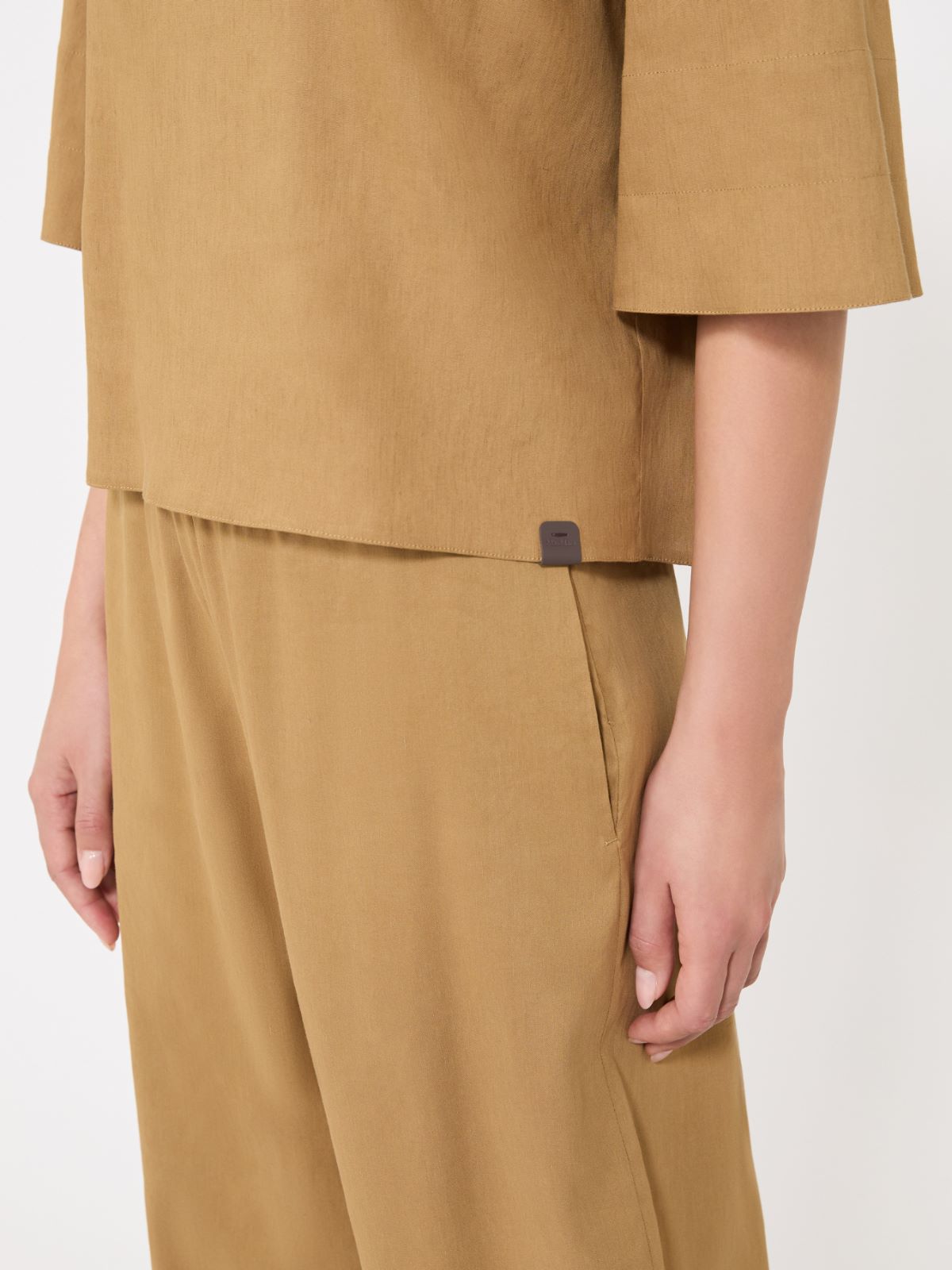 소스피로 린넨 블라우스 - DESERT - 4