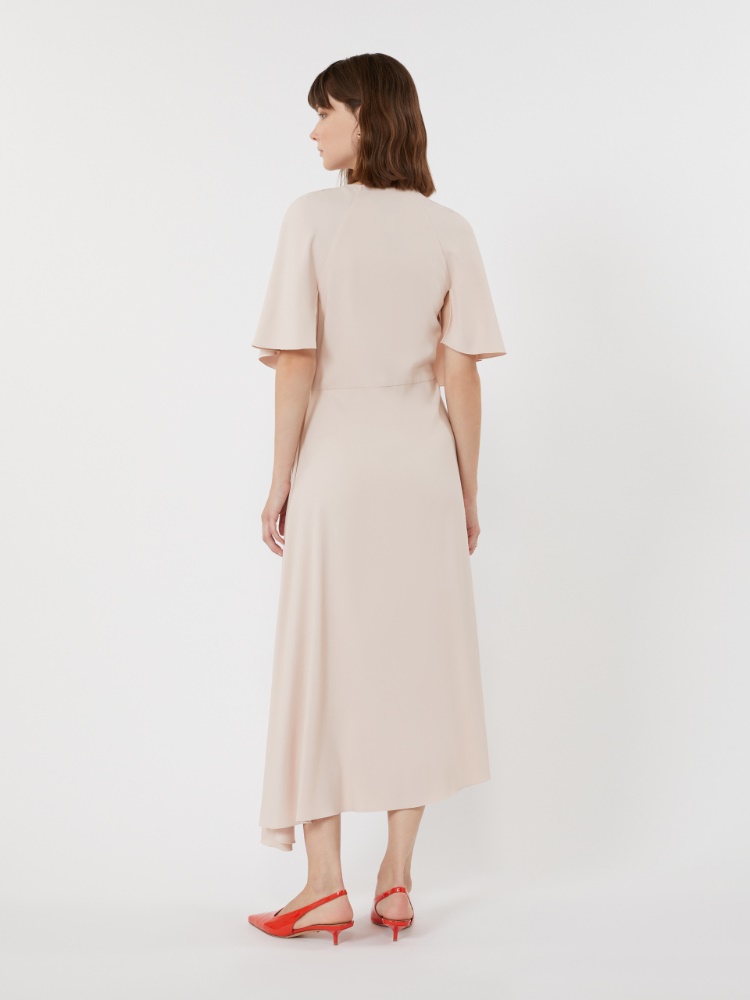 Kleid aus Viskose-Envers-Satin - PUDER - 3