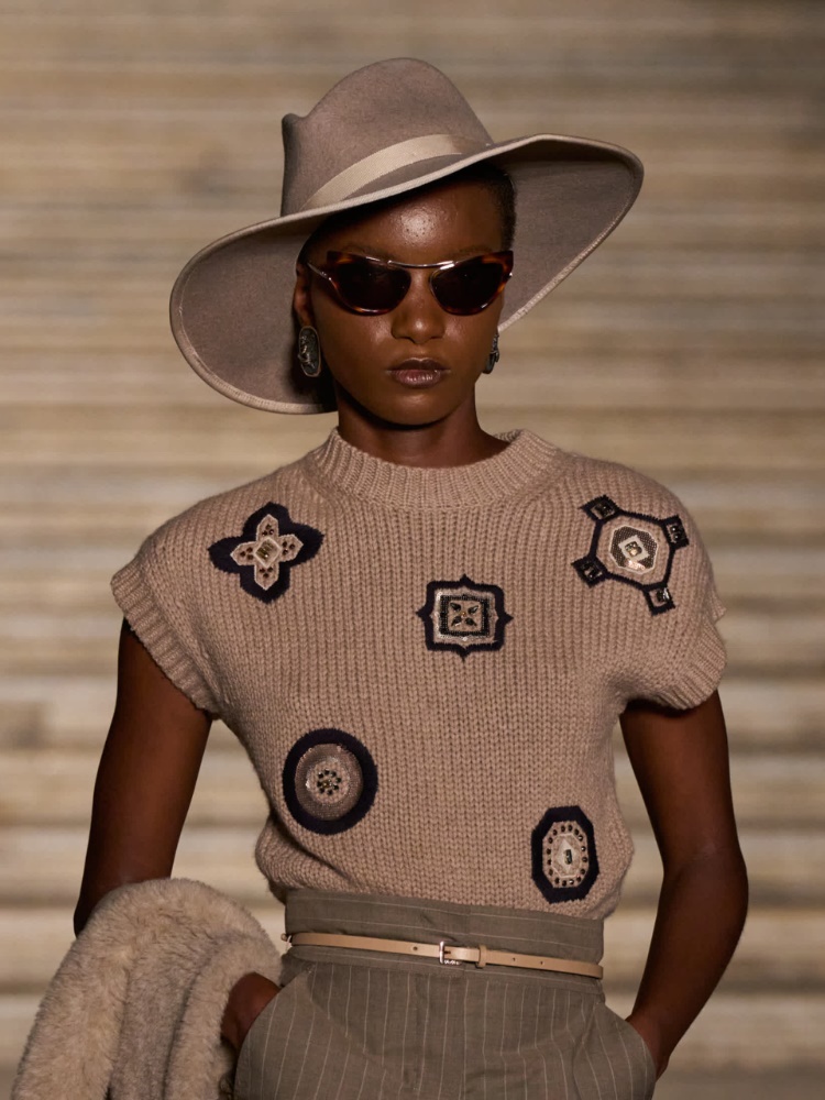 Wool and cashmere cropped sweater + SAND - Max Mara