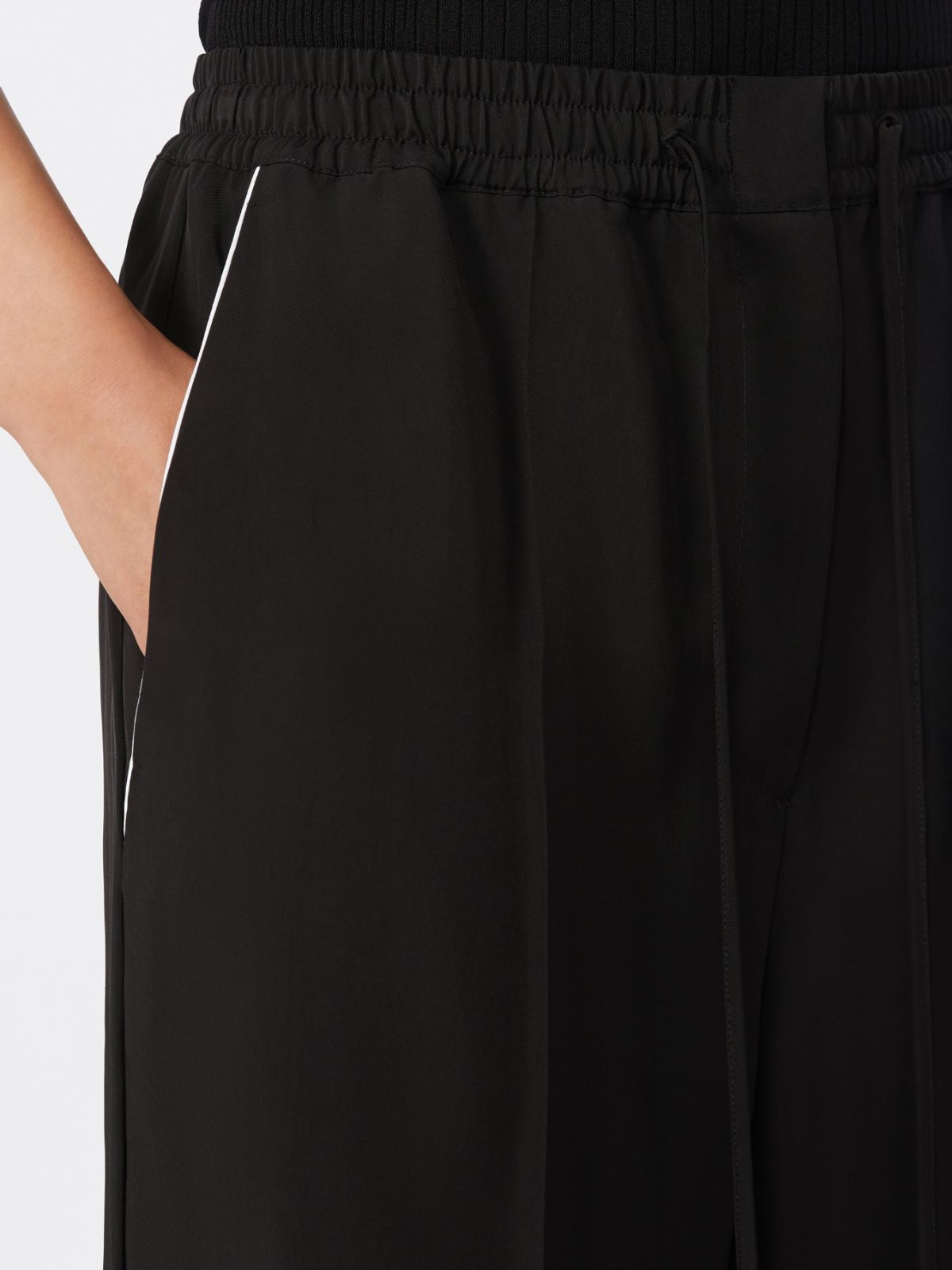 Satin joggers - BLACK - 5