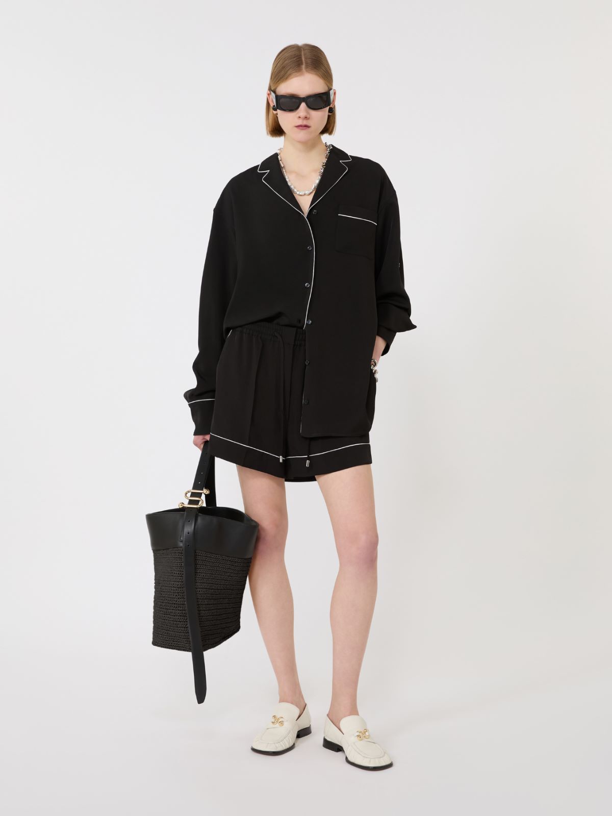 Satin jogger shorts - BLACK