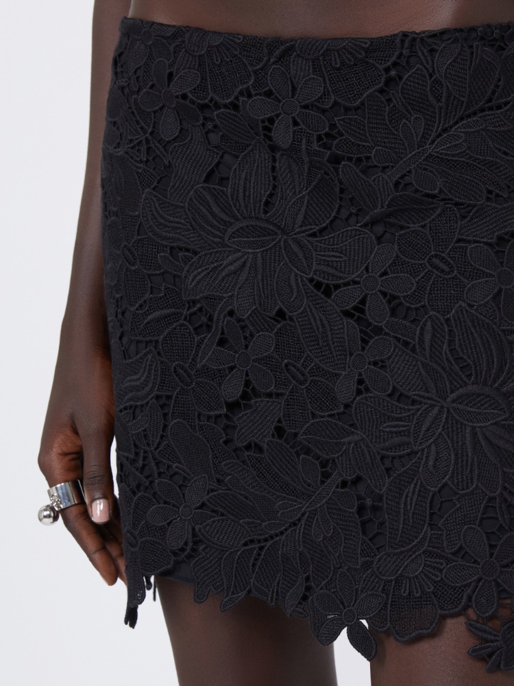 Spódnica z kwiatowej makramy - CZARNY - 4