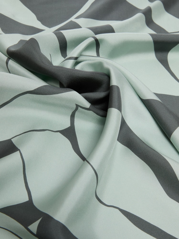 Grand carré en soie imprimée - VERT FONCE - 3