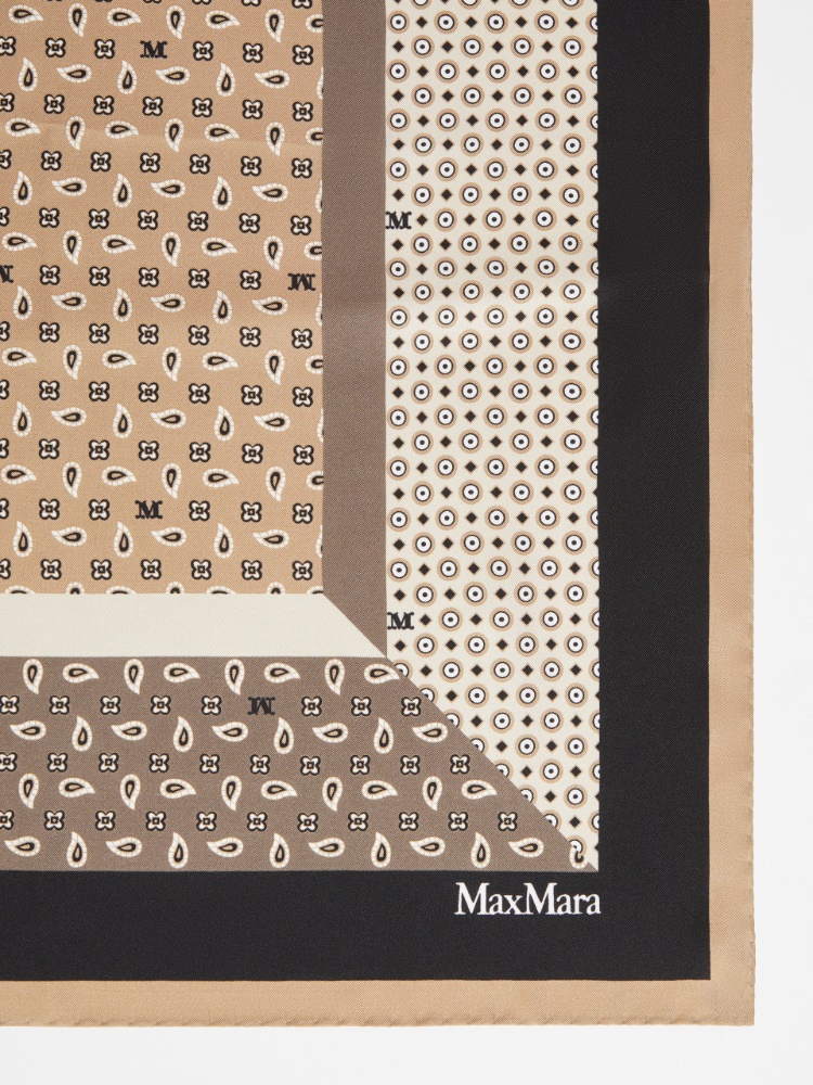- Max Mara