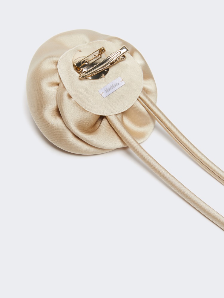 Brosche in Blumenform aus Satin - BEIGE - 3