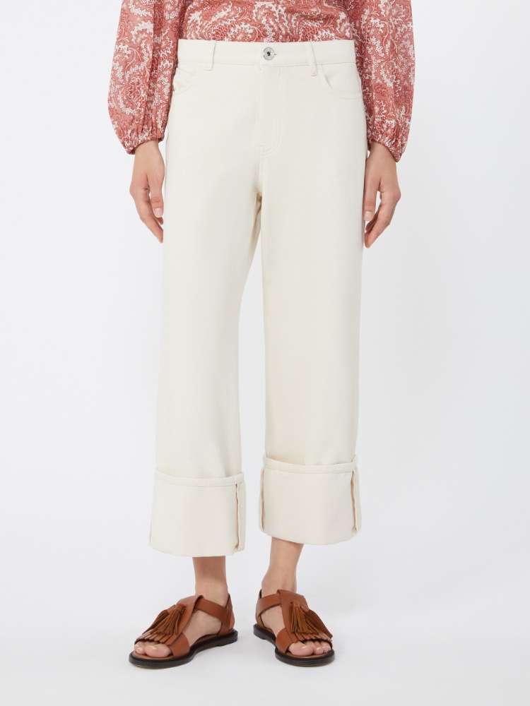 Pantalon en bull de coton avec revers