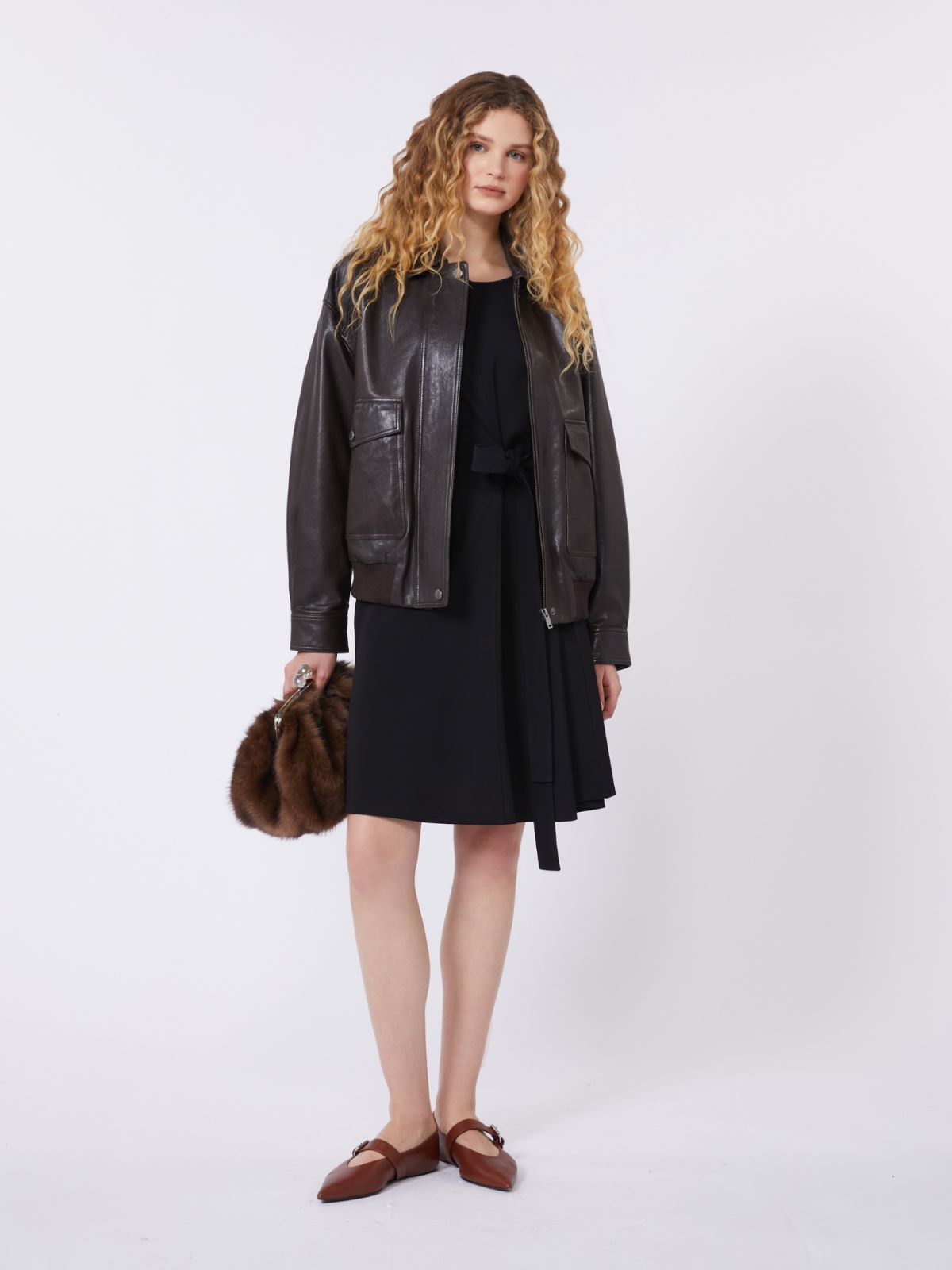 Sukienka z krepy dżersejowej - CZARNY - Max Mara