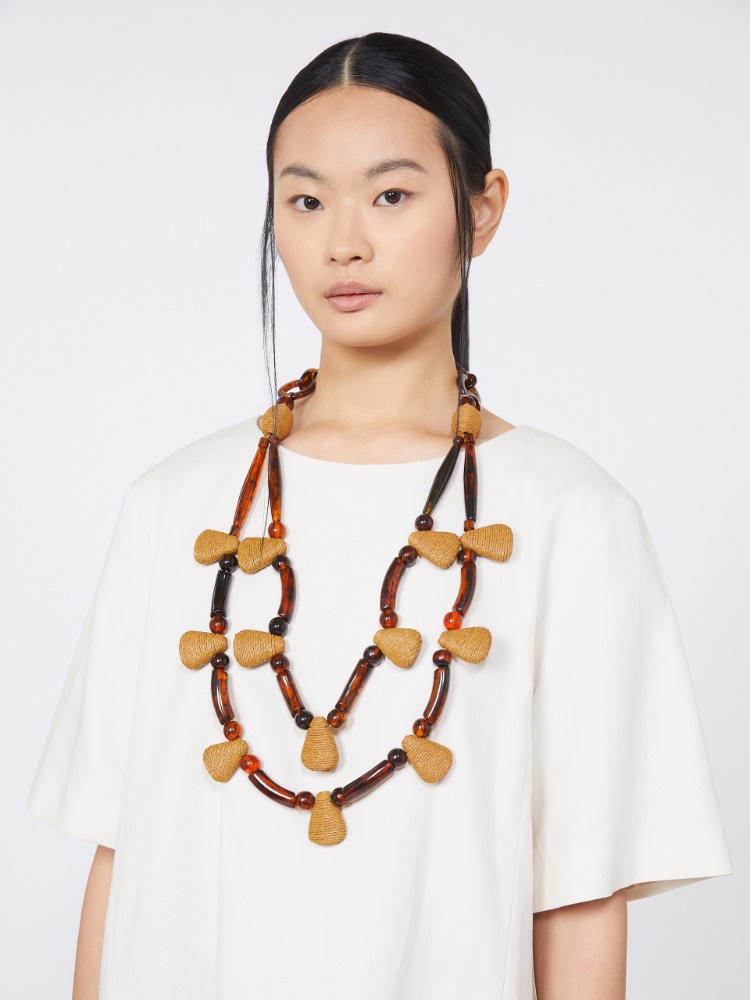 Raffia and resin necklace - CARAMEL