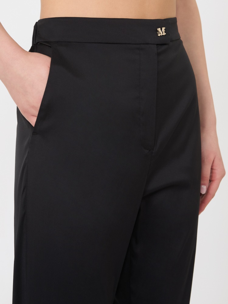 Stretch cotton Capri trousers - BLACK - 4