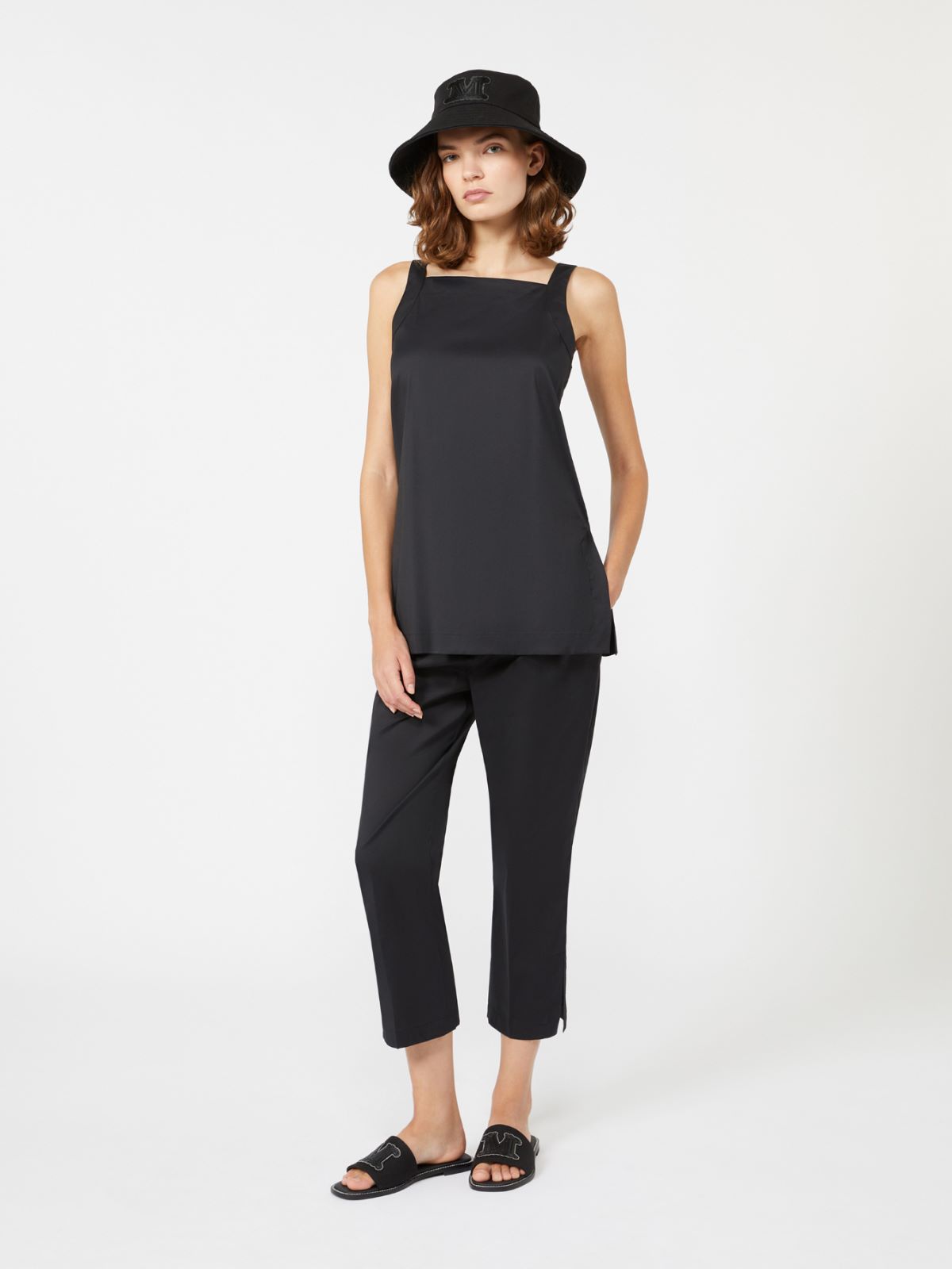 Flowing stretch poplin top - BLACK