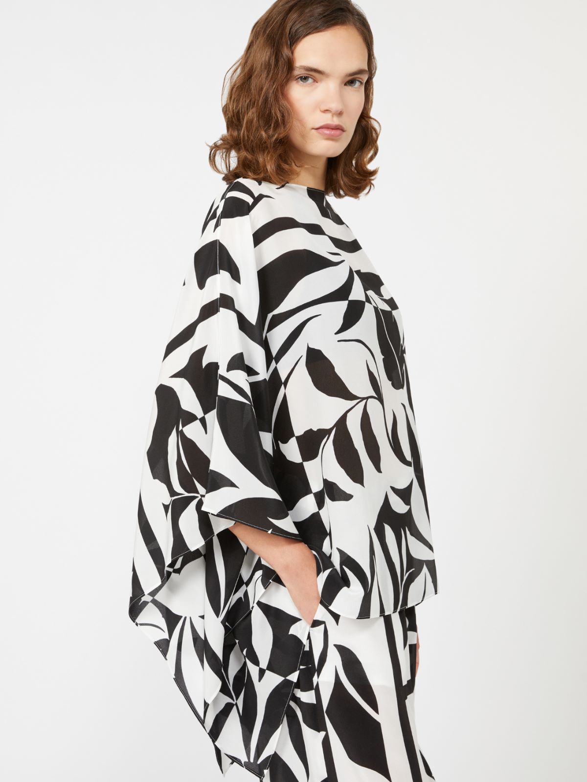 Poncho in seta stampata - NERO - Max Mara - 4