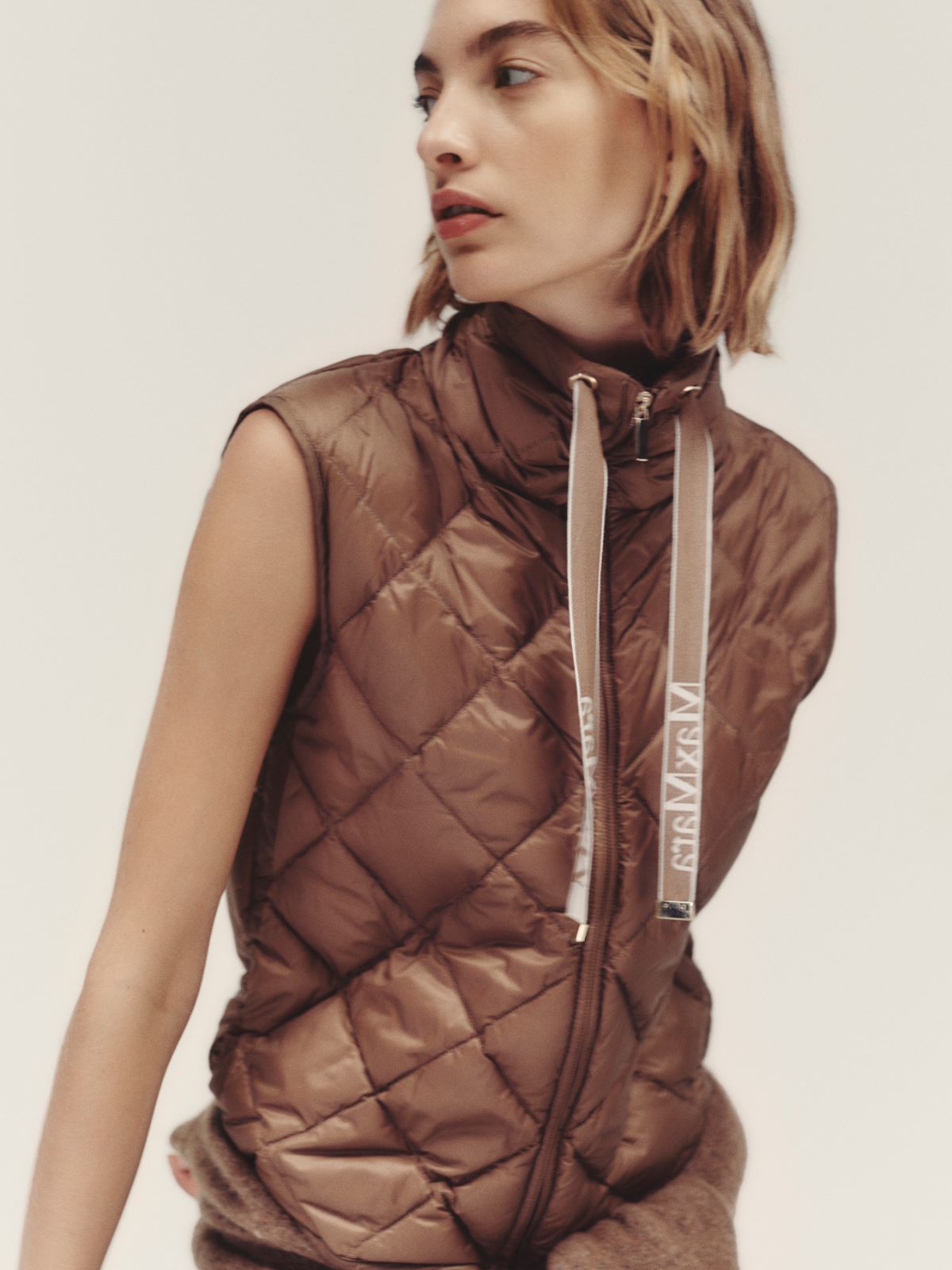 Padded water-repellent nylon canvas gilet - CARAMEL - Max Mara