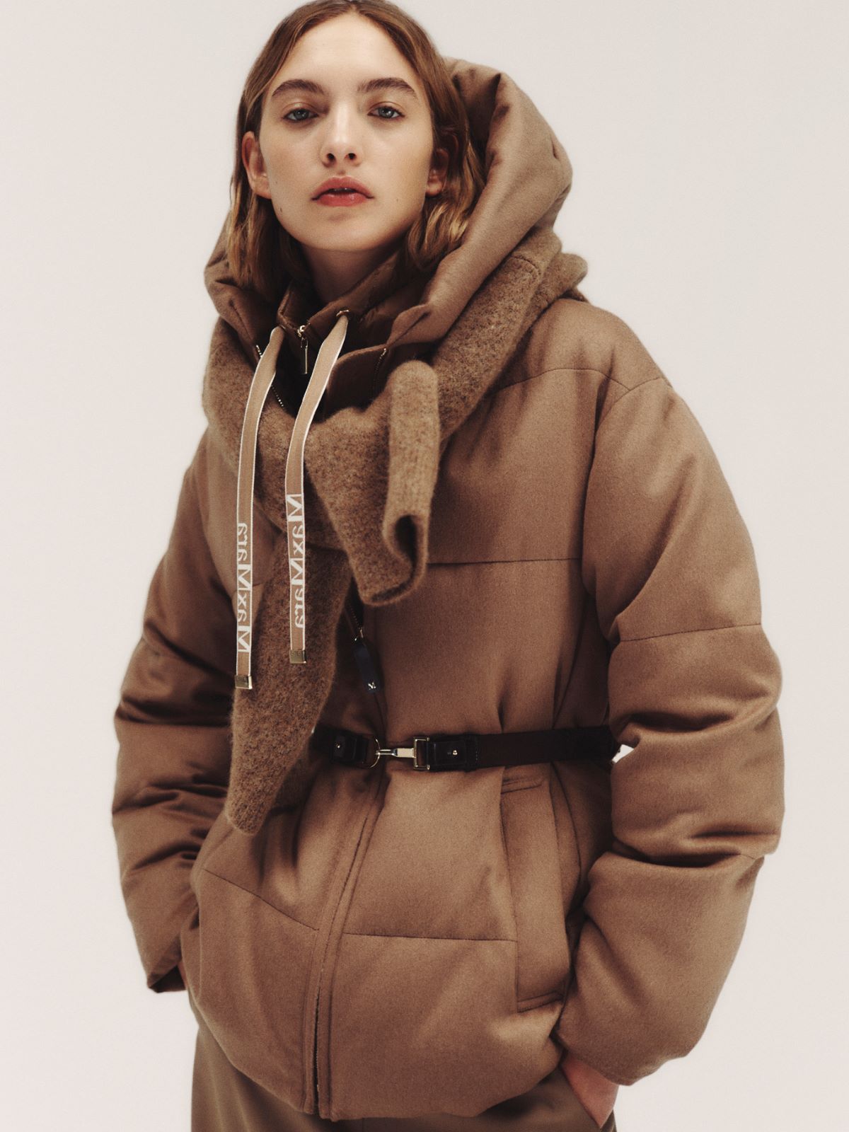 Short water-repellent canvas and camel down jacket - BROWN - Max Mara