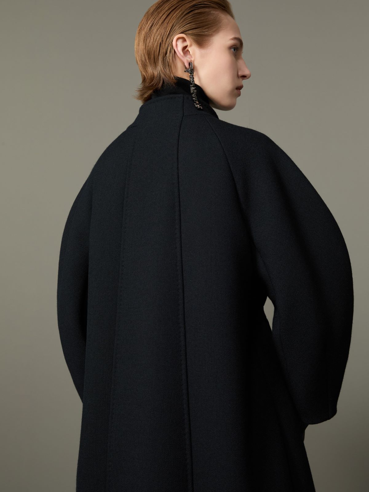 Płaszcz redingote z wełny i kaszmiru - CZARNY - Max Mara - 5