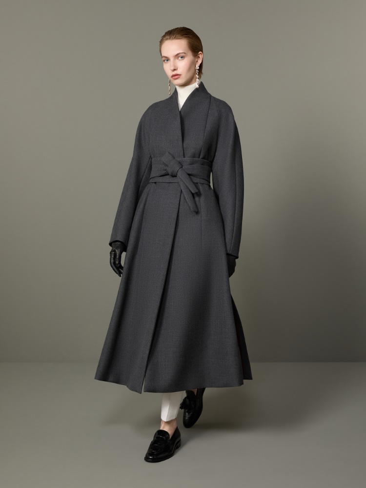 Płaszcz kimono z czesanej wełny