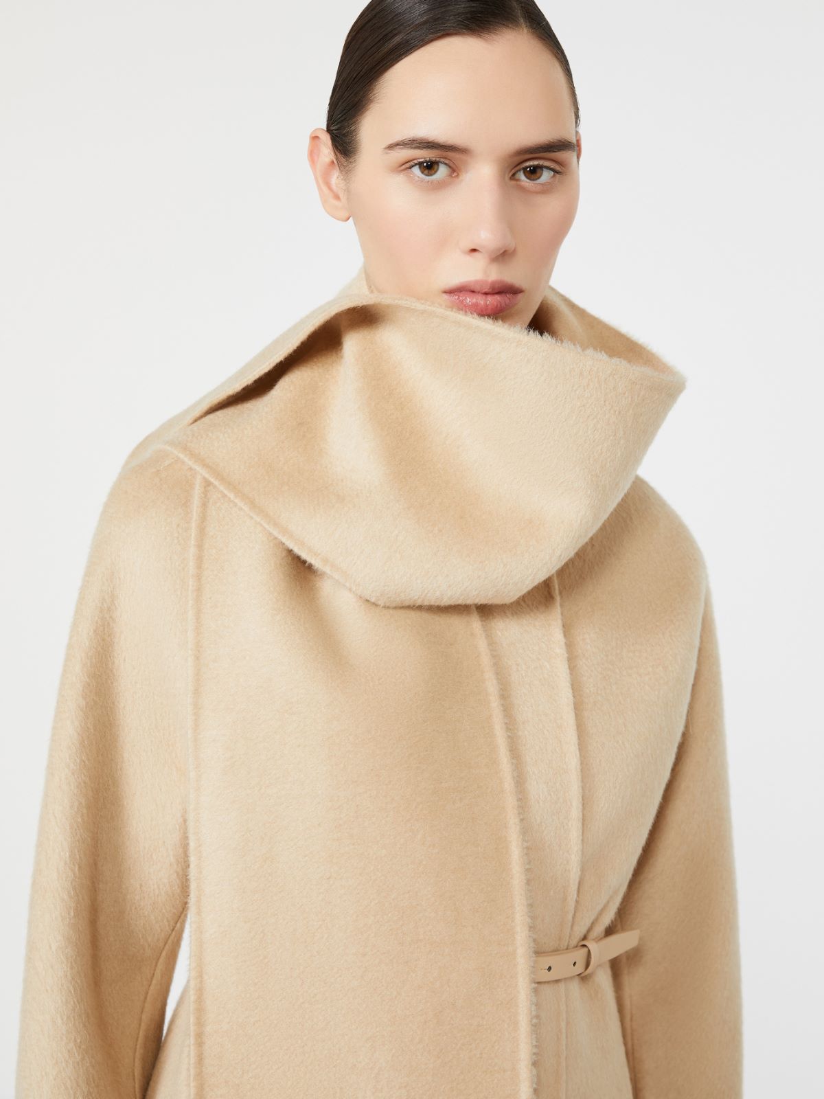 Albino camel and mohair coat - BEŻOWY - Max Mara - 4