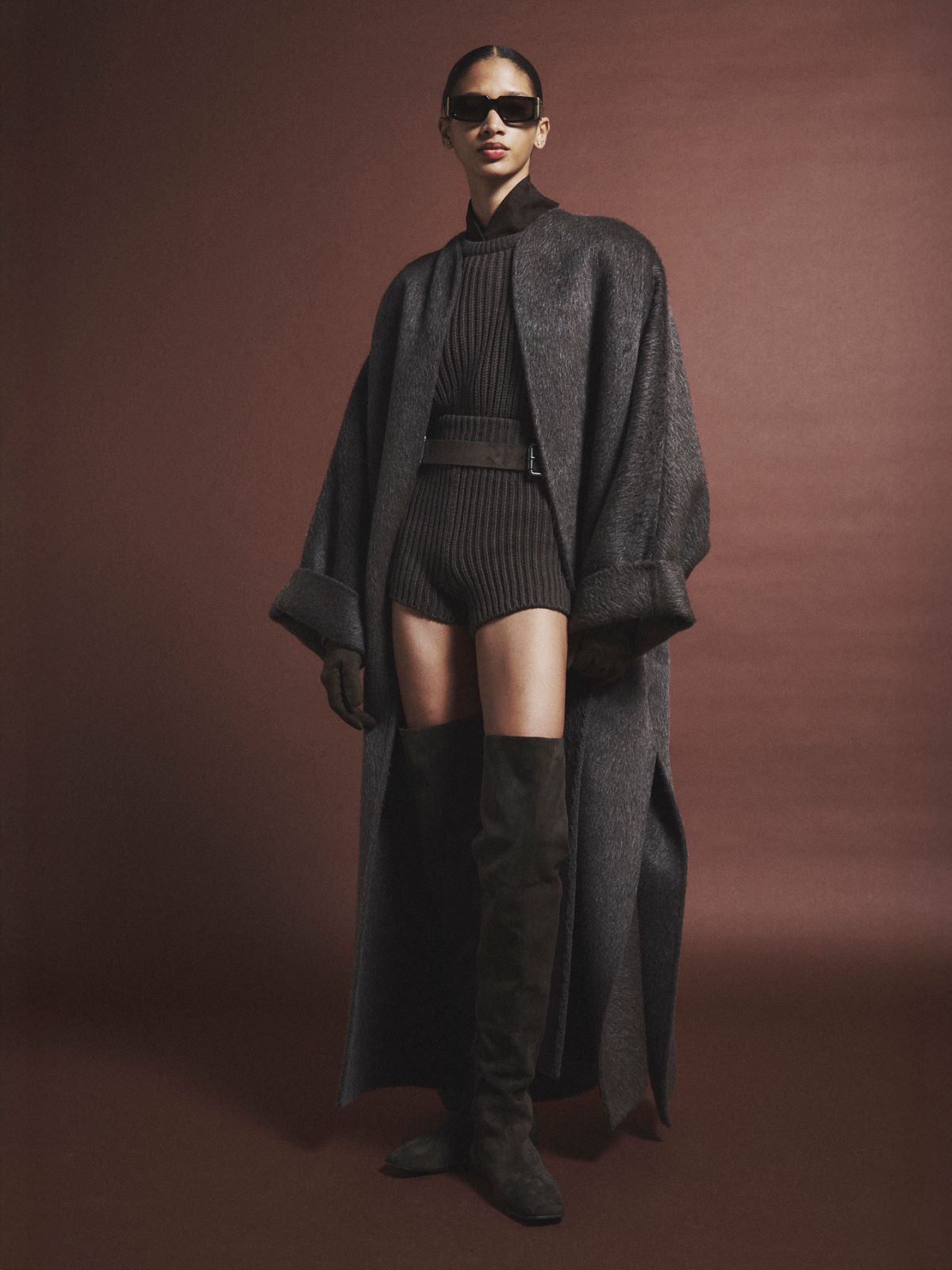 Oversize-Mantel aus Kamelhaar und Mohair - SCHLAMM