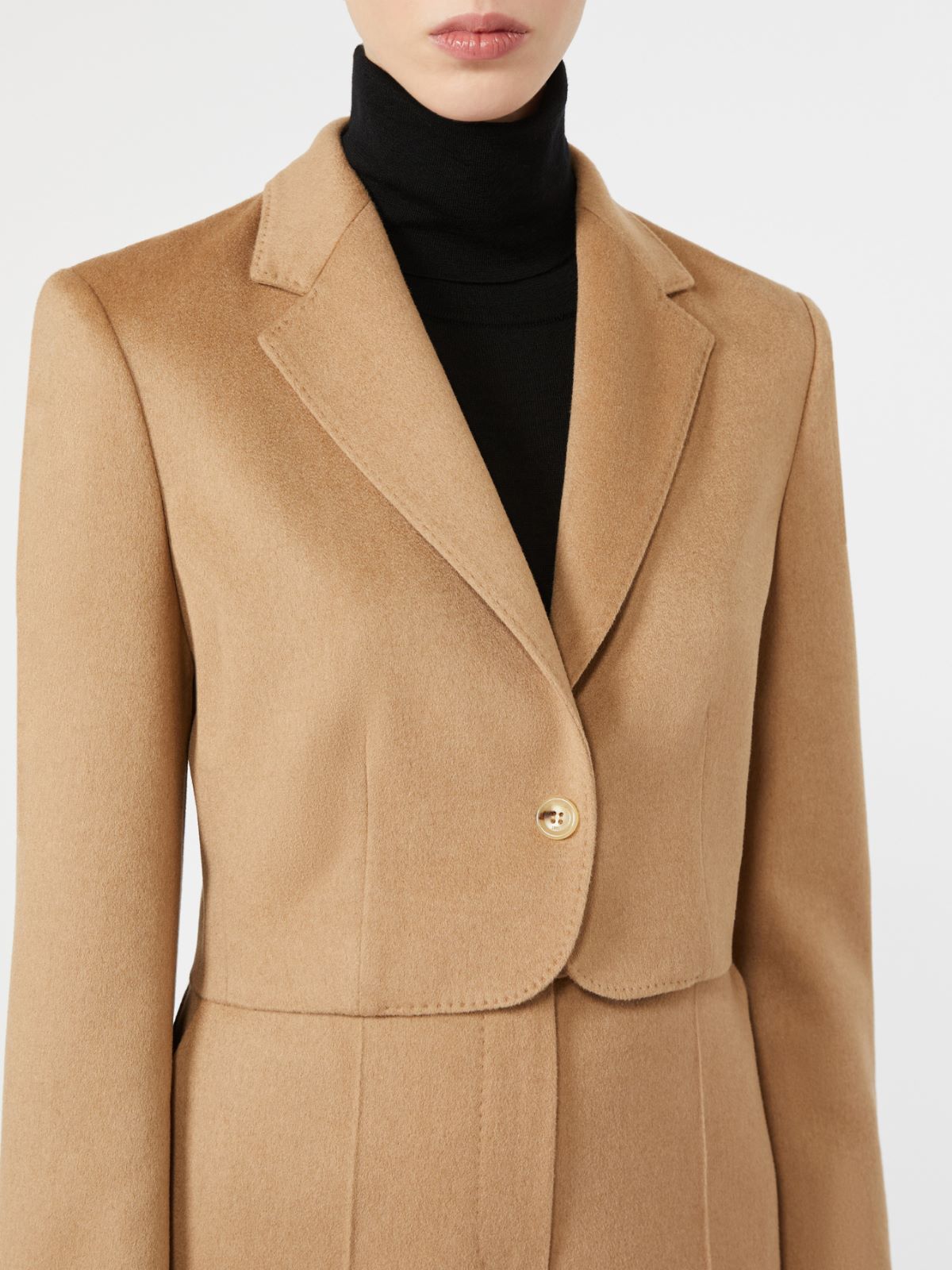 Cropped light camel jacket - CAMEL - Max Mara - 4