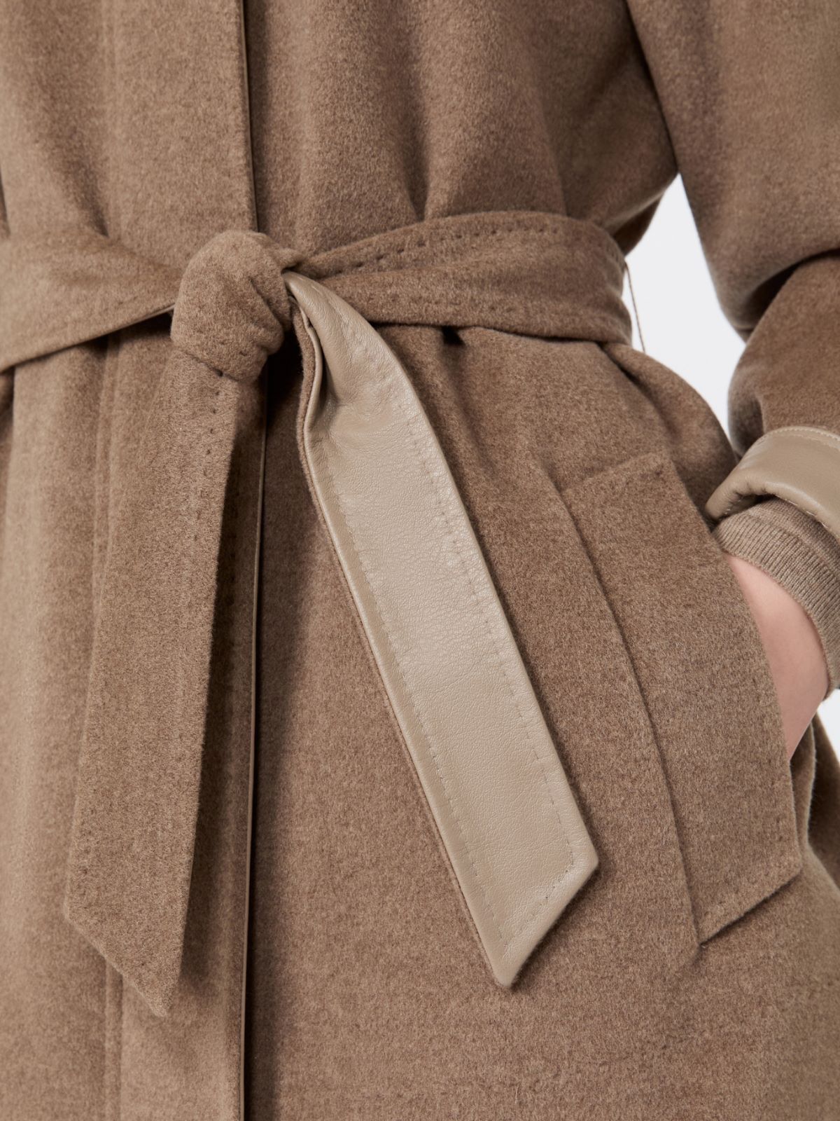 Short cashmere beaver cloth coat - PEARL GREY - Max Mara - 5