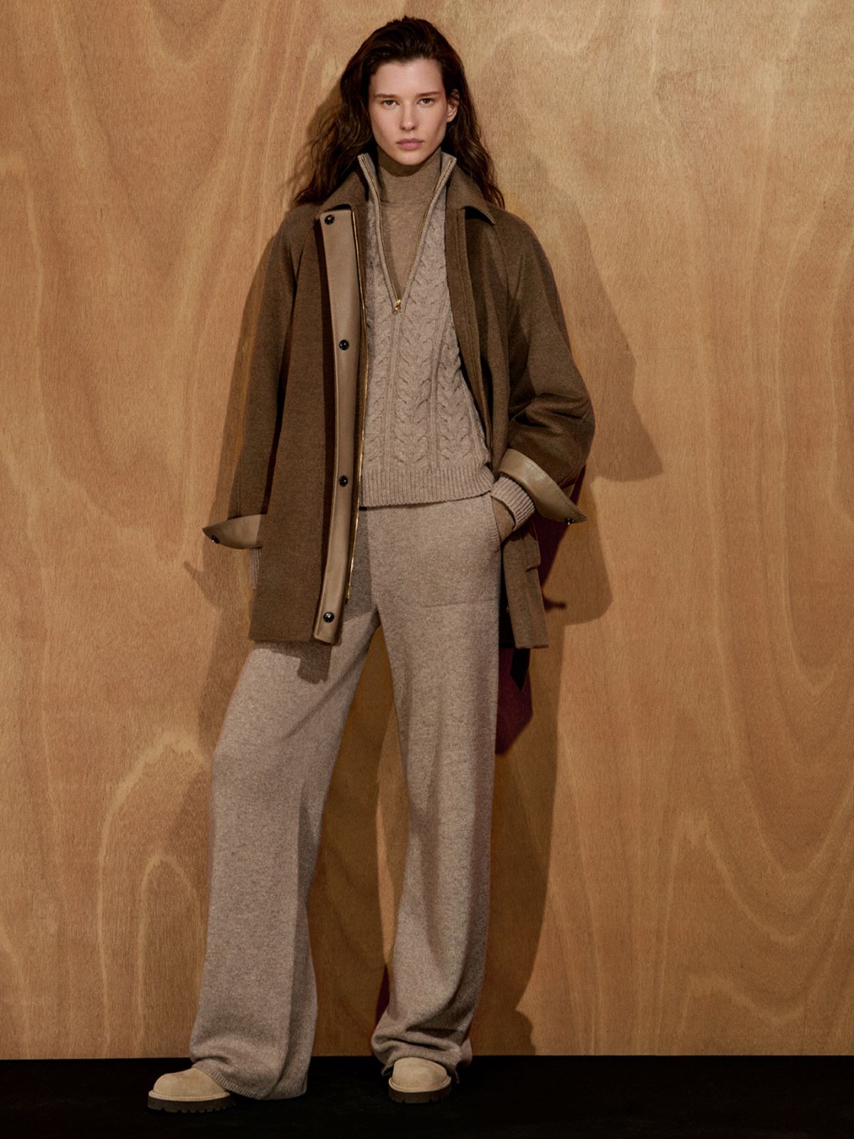 Short cashmere beaver cloth coat + PEARL GREY - Max Mara