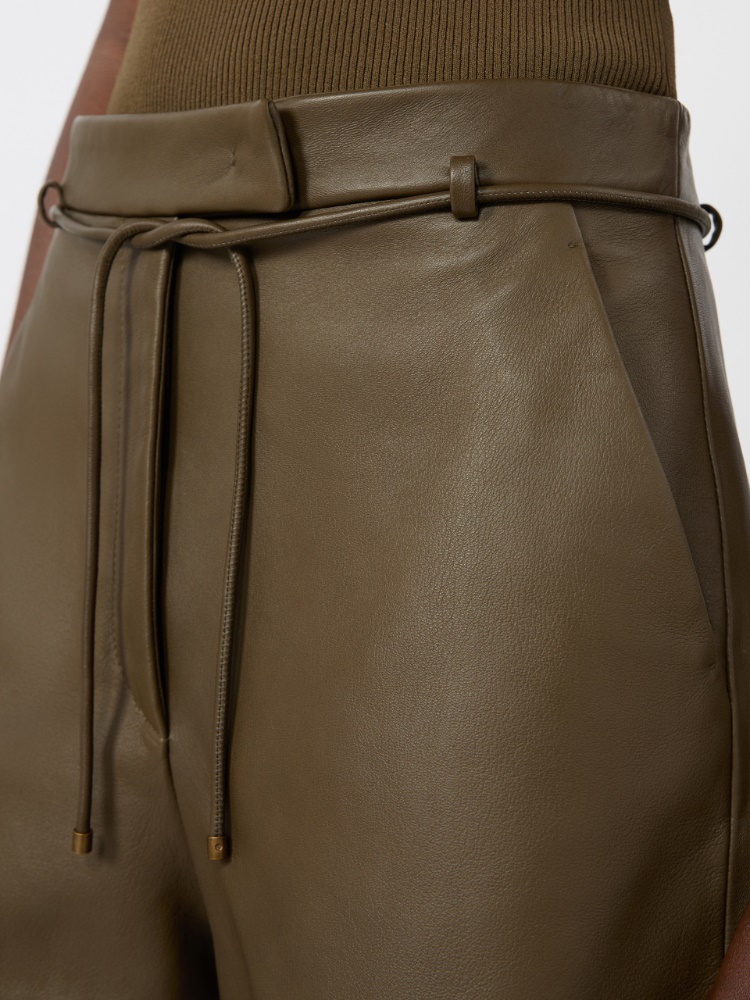 Natural Nappa leather shorts - KAKI - 4