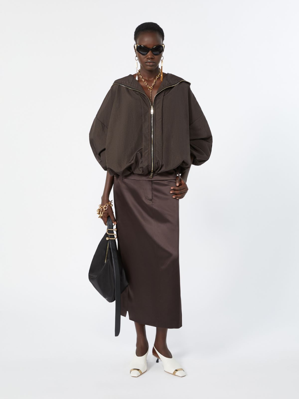 Short crinkled fabric raincoat - DARK BROWN