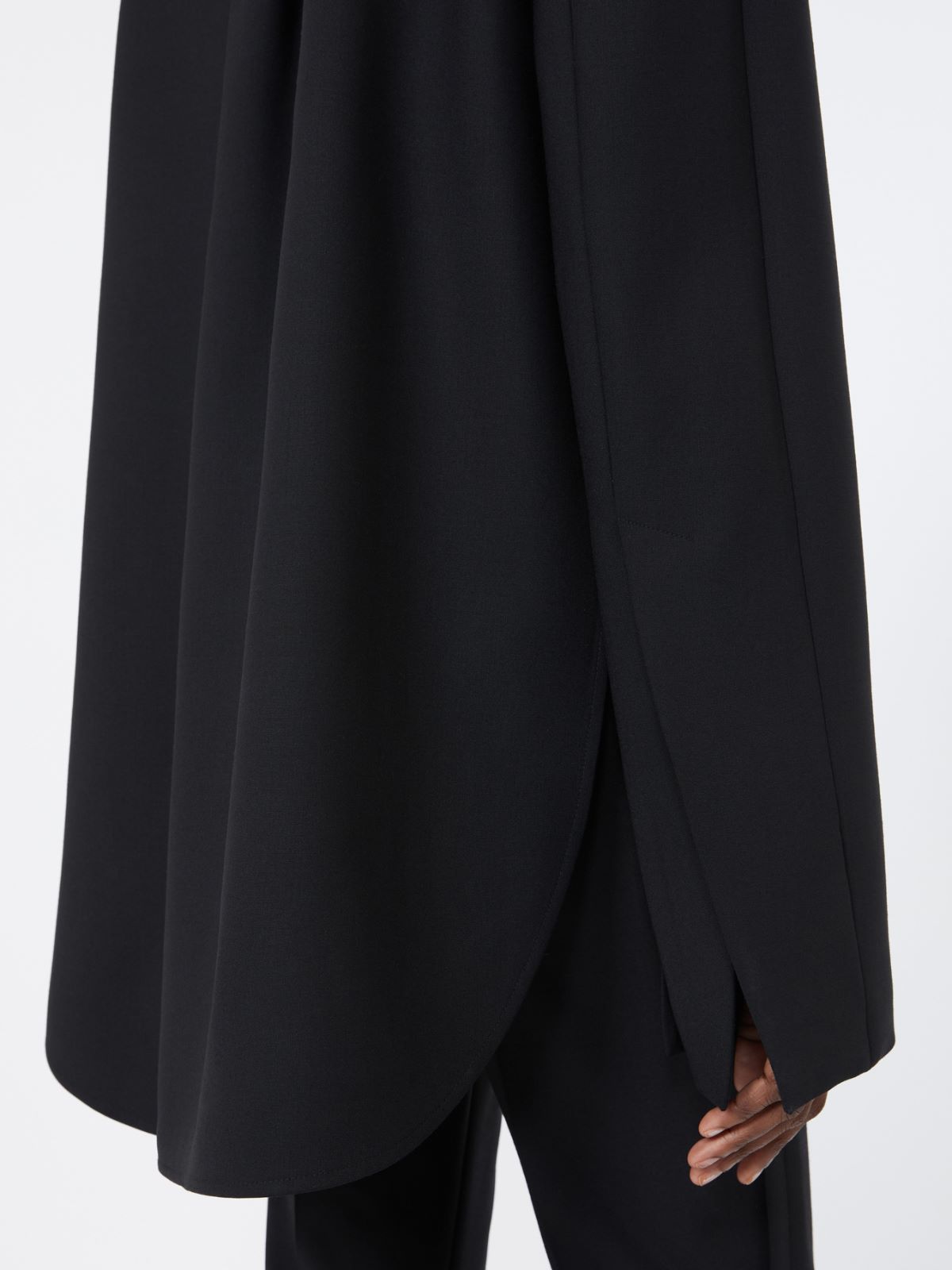 Maßgeschneiderter Blazer aus Techno-Wolle - SCHWARZ - Max Mara - 5