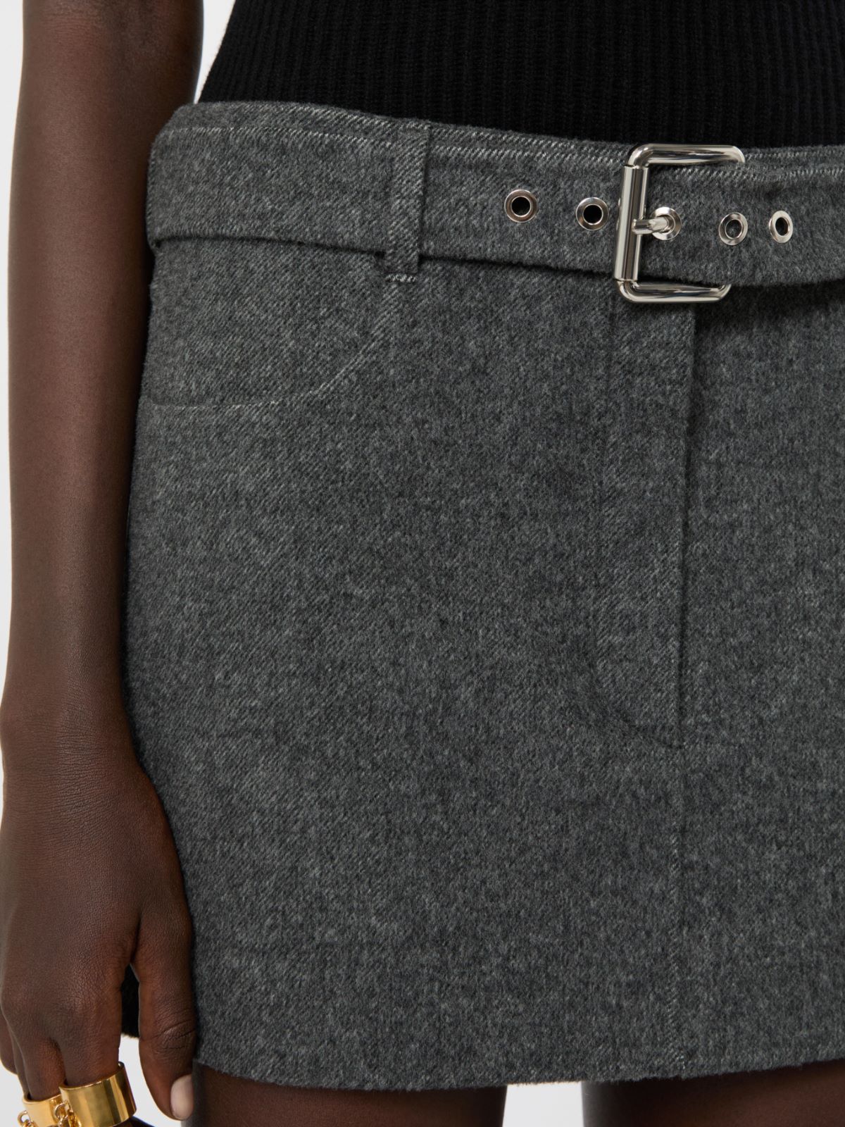 Short pure wool skirt - BLACK - Max Mara - 4